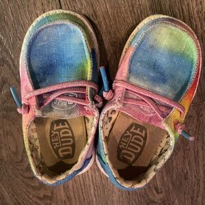 Toddle Hey Dude rainbow shoes